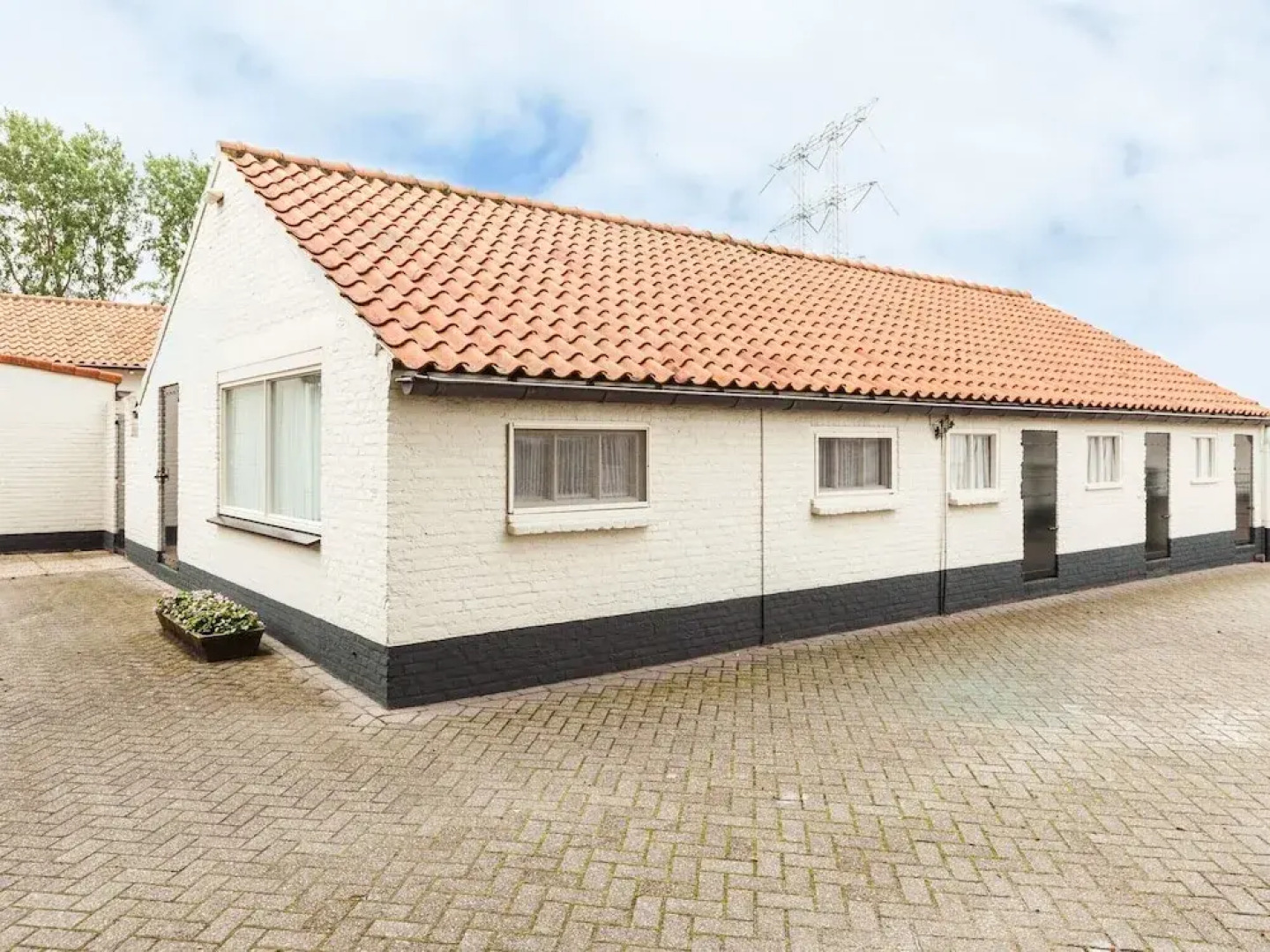 Cozy Holiday Home in Oisterwijk with Swimming Pool