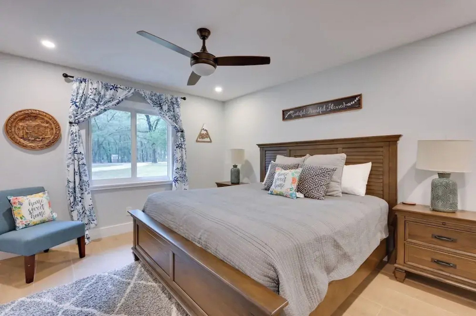 Inverness Getaway ~ 4 Mi to Henderson Lake!