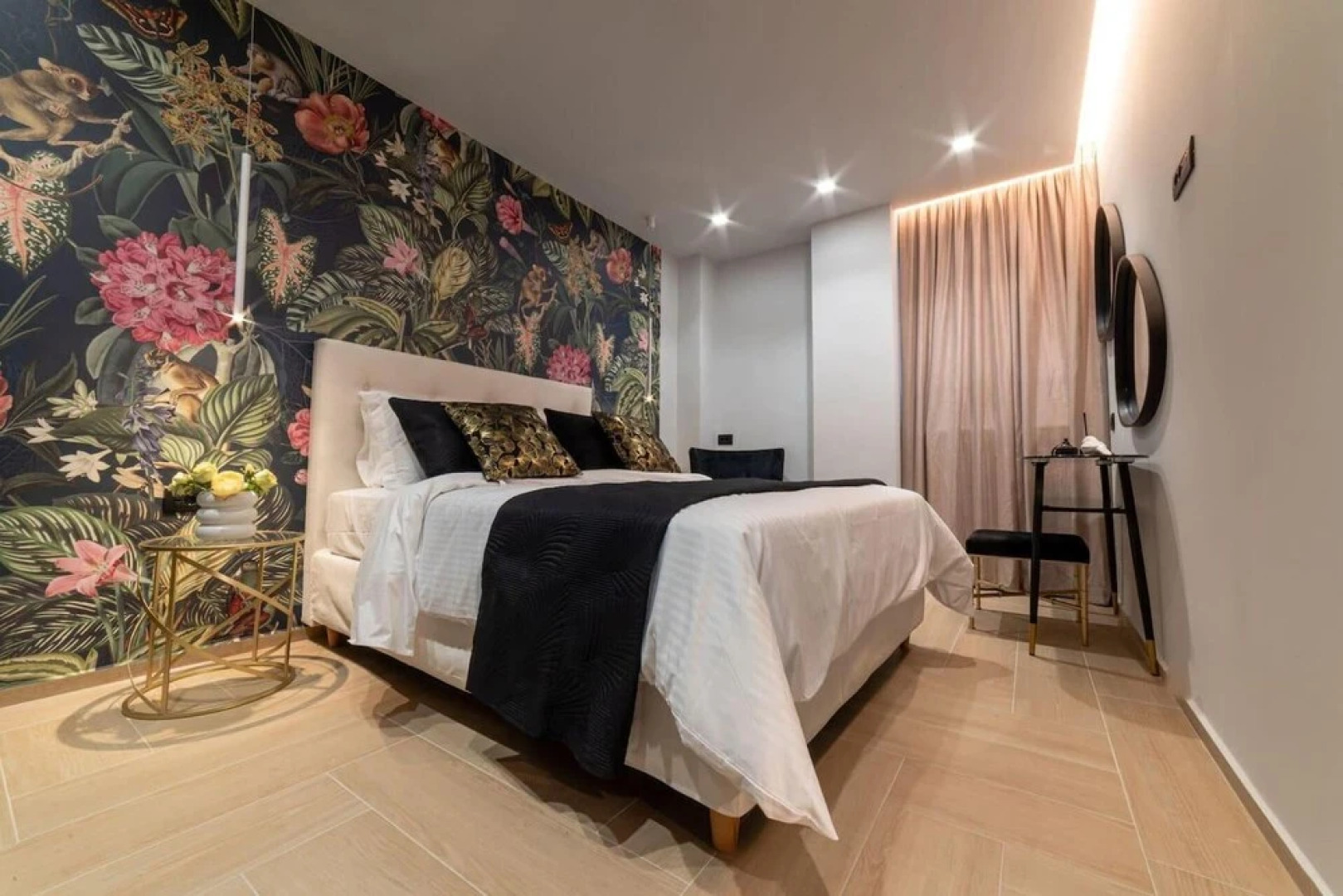 Beautiful 4-bed Villa Ria in Vathianos Kampos