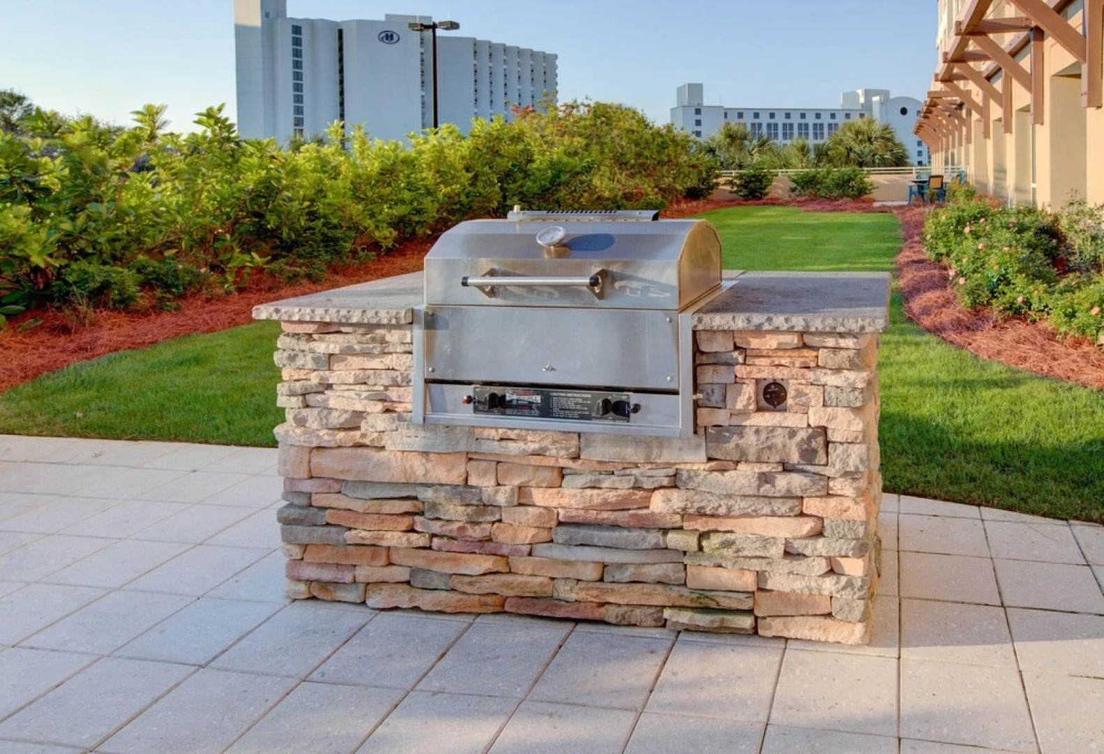 Luau II 7031/7033 at Sandestin