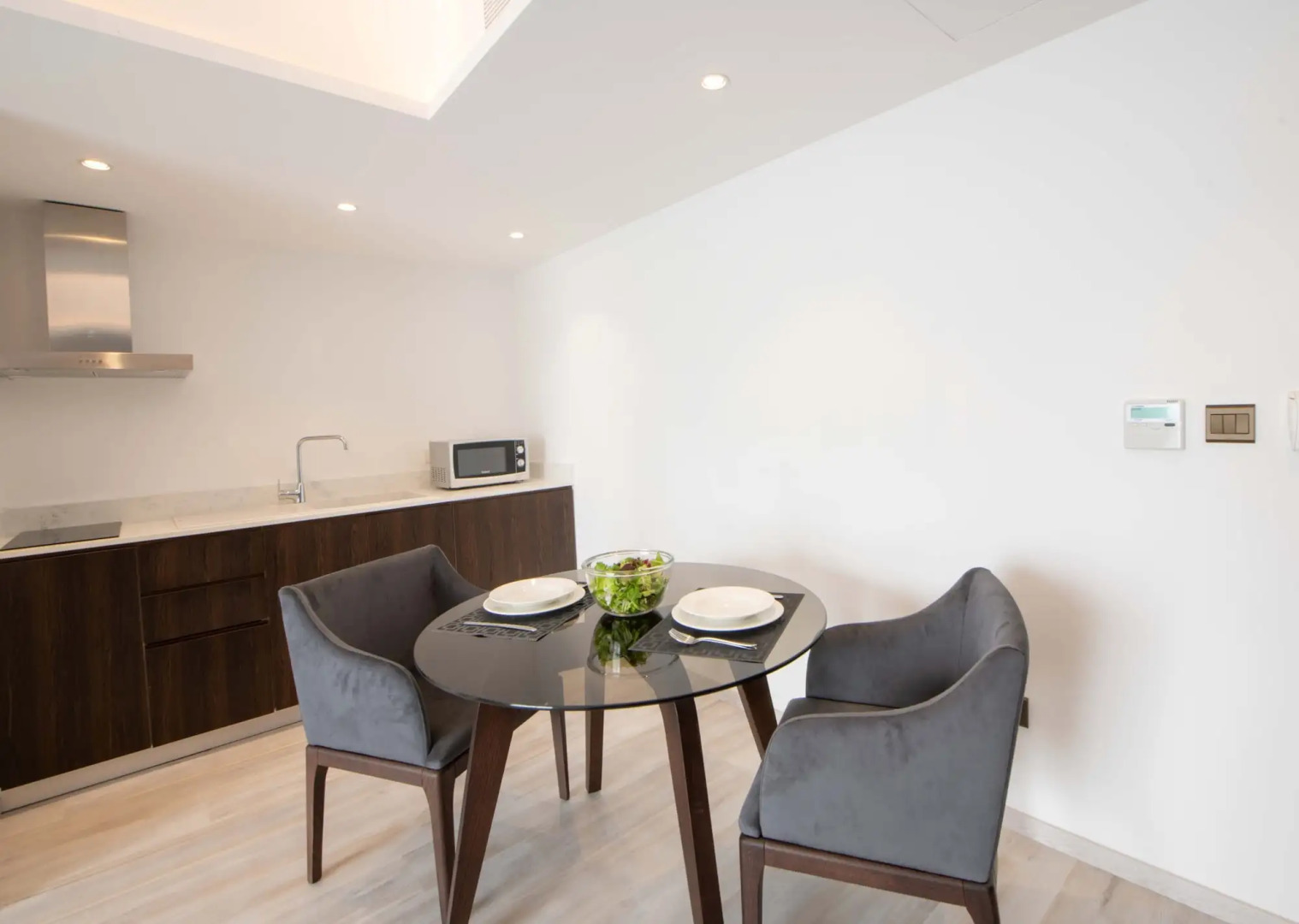 Almond Business Hotel