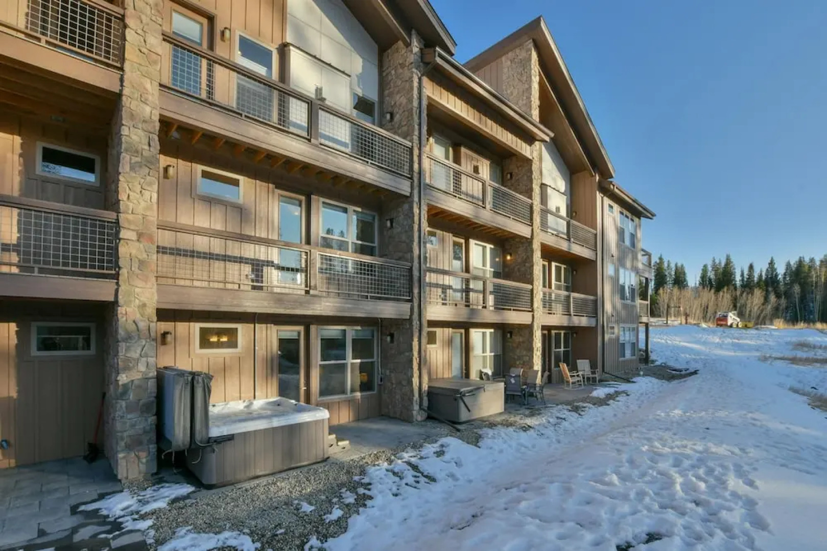 Rendezvous Luxury Chalets by Winter Park Escapes