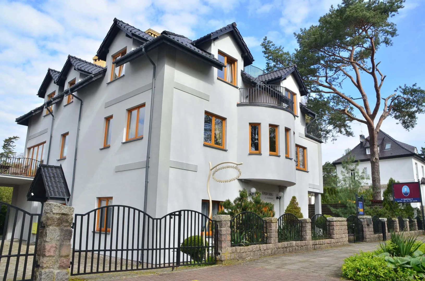 Willa 4 Pory Roku Uznam