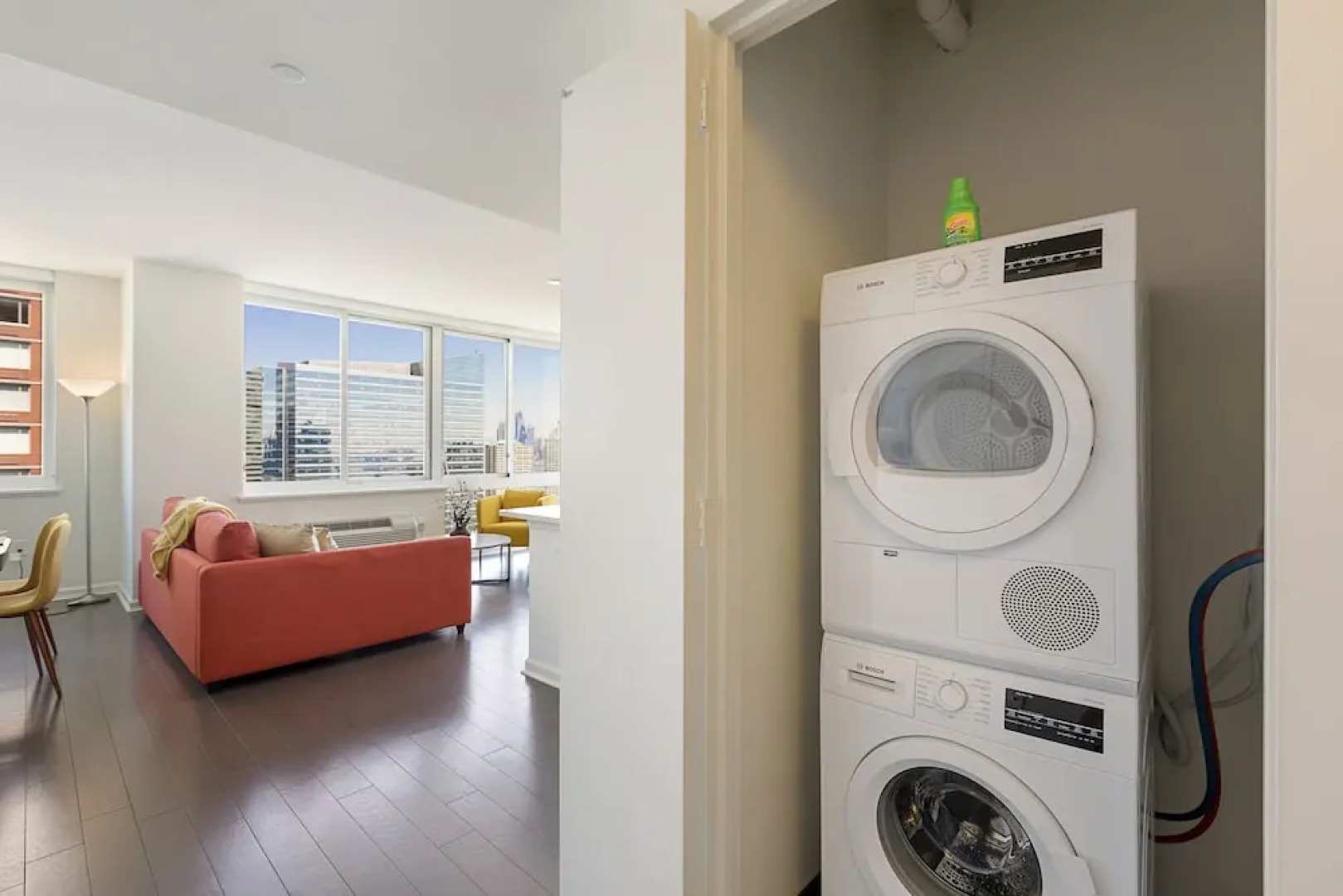 Skyline Luxury Home Suites at Newport II