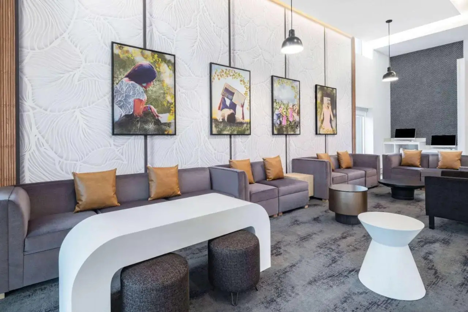 Hyatt Place Chicago O'Hare Airport