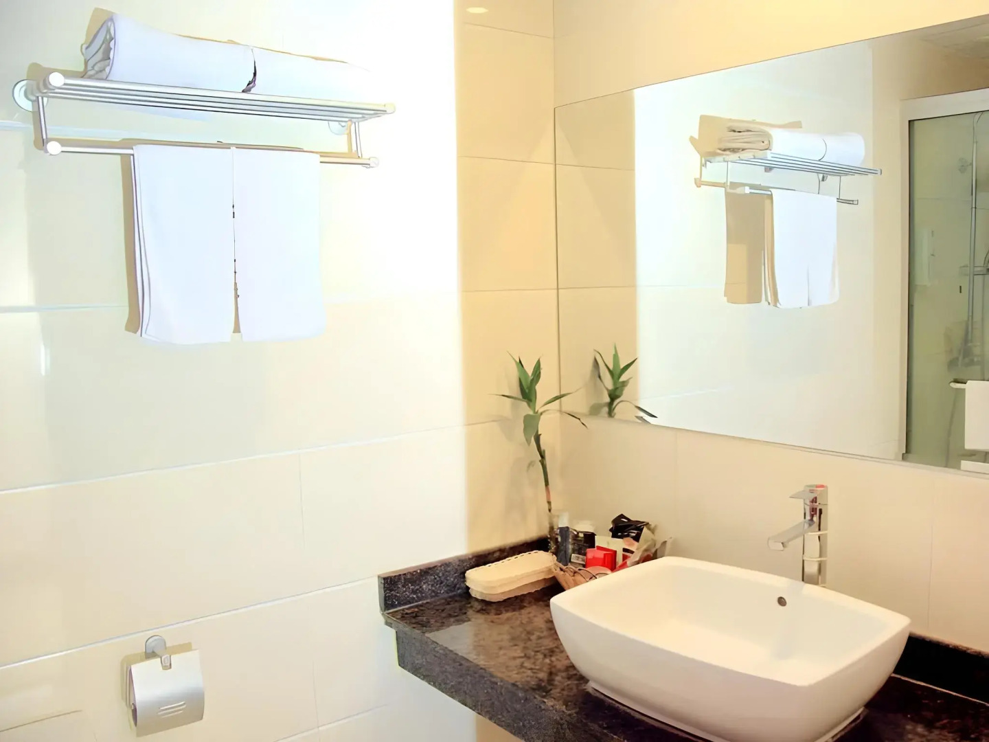 GreenTree Inn YangZhou West KaiFa Road Baolong Square Express Hotel