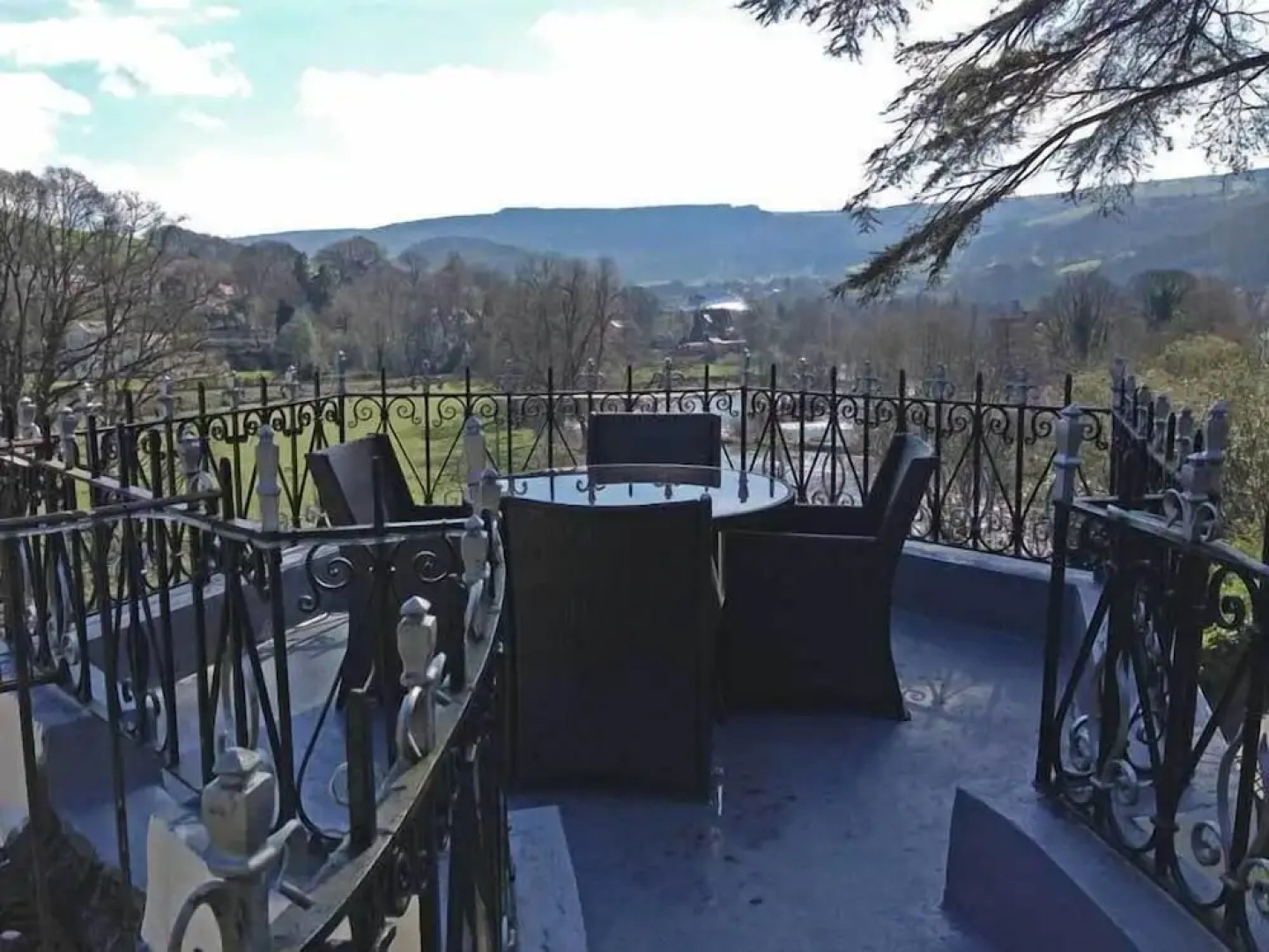 White Waters Country Hotel