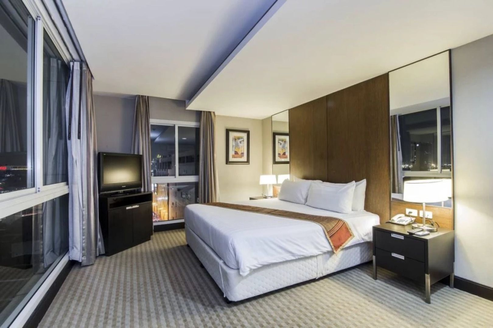 The Narathiwas Hotel & Residence Bangkok