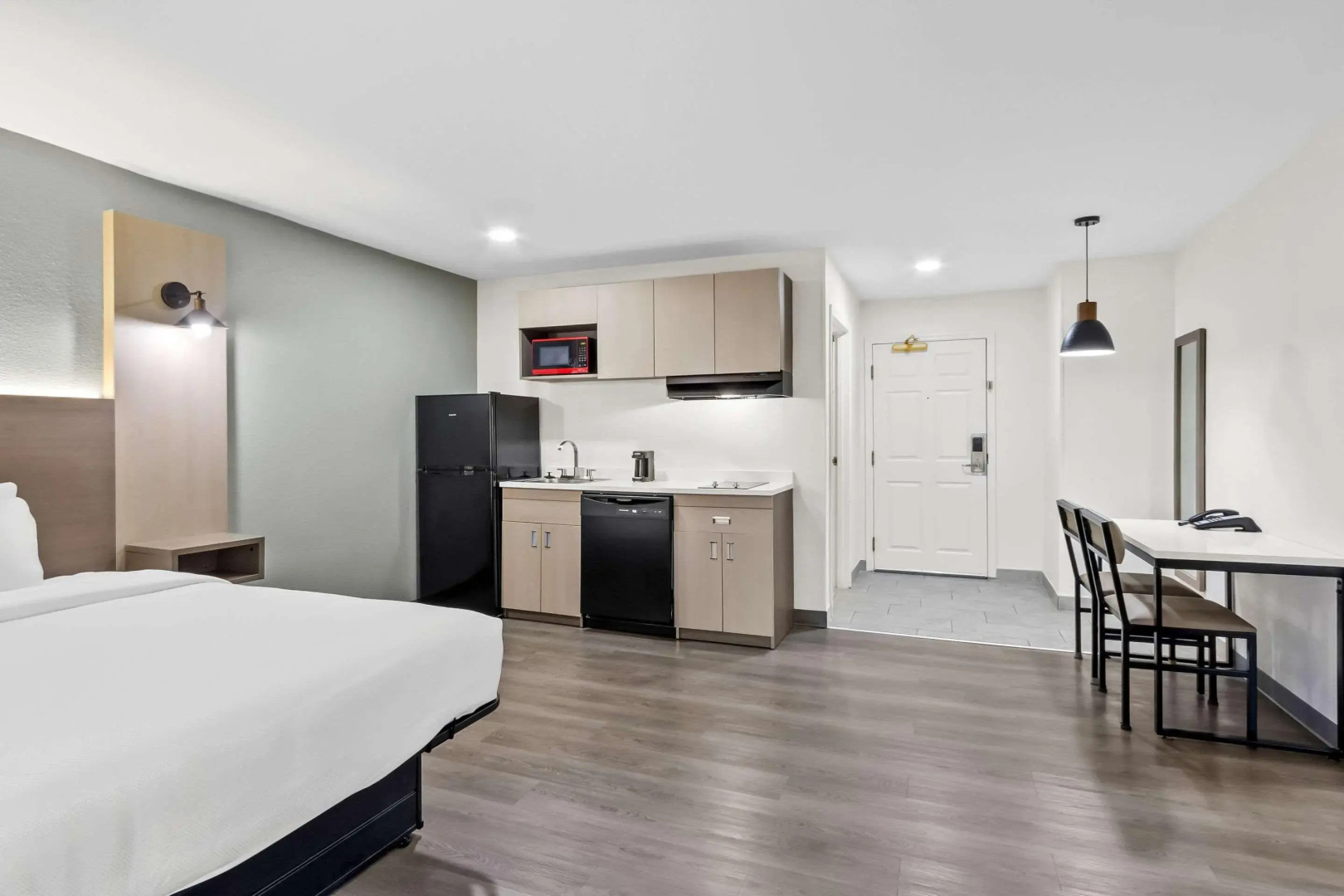 MainStay Suites Columbia Harbison