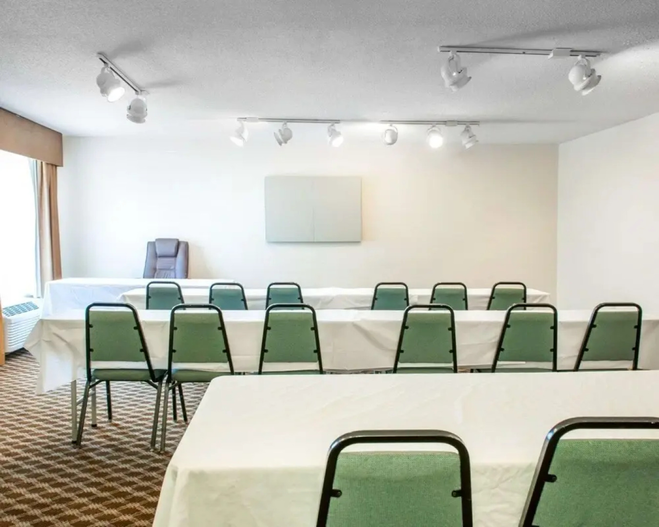 Holiday Inn Express Goshen