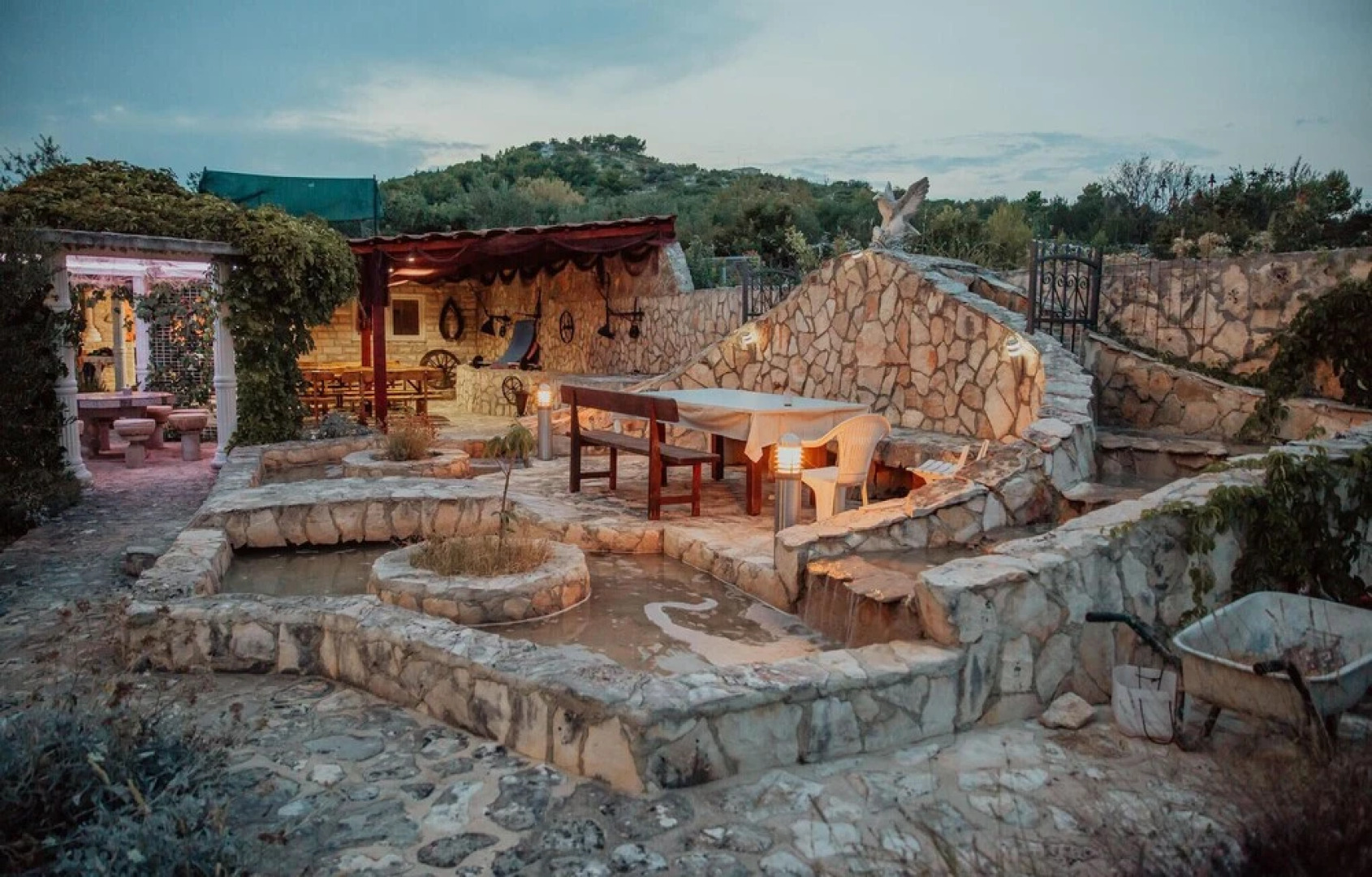 Nice Apartment in Drage, Pakostane With Sauna, Wifi and 2 Bedrooms