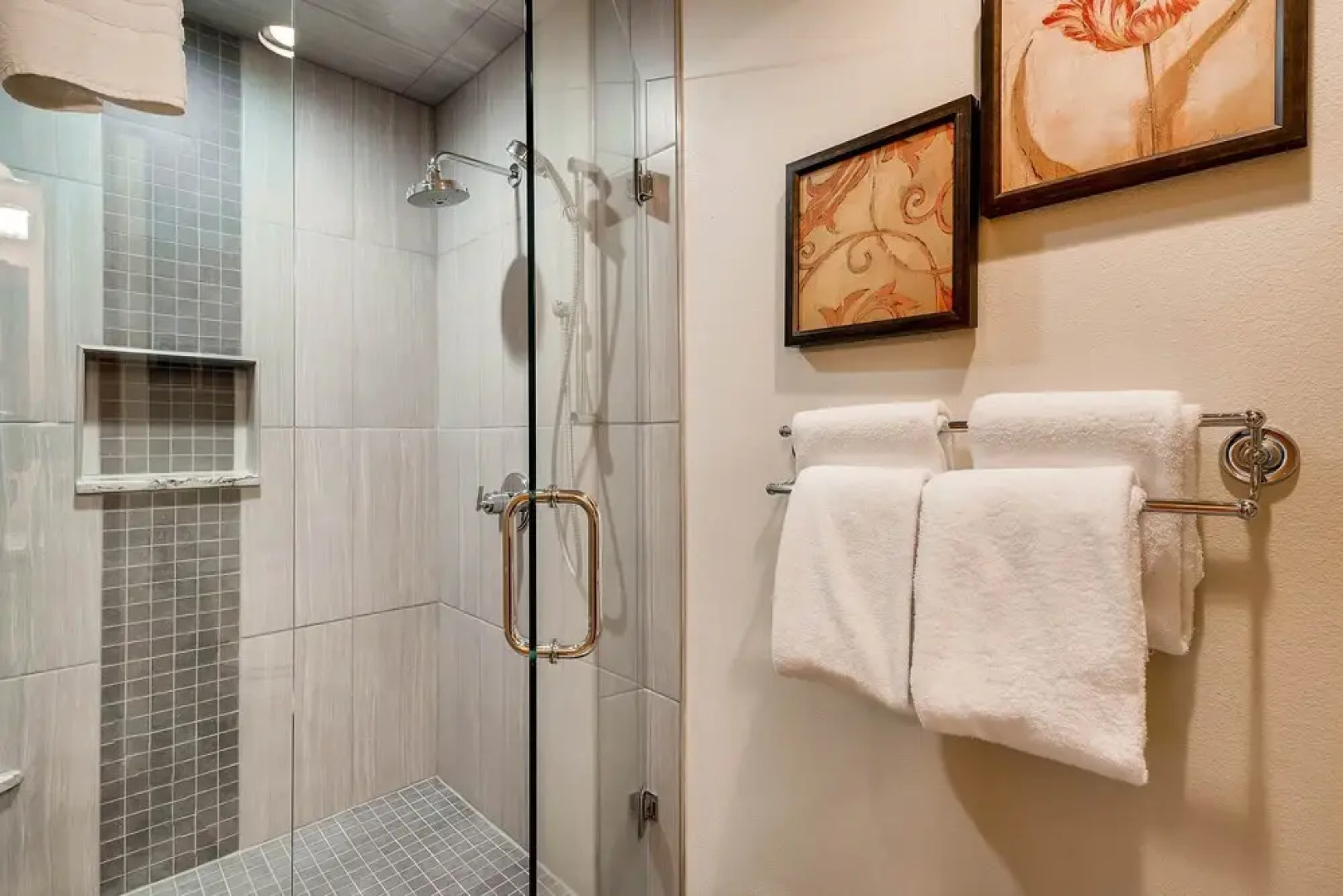 Chateaux DuMont 2708