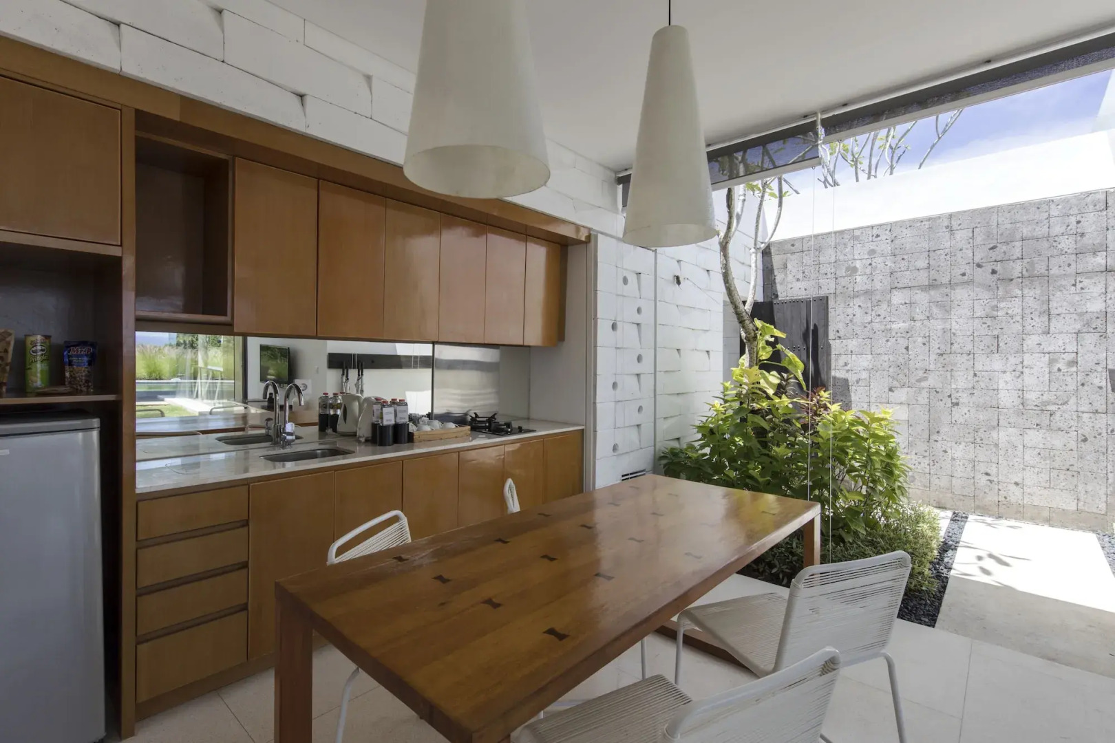 Отель Hideaway Villas Bali Uluwatu by Kanaan Hospitality