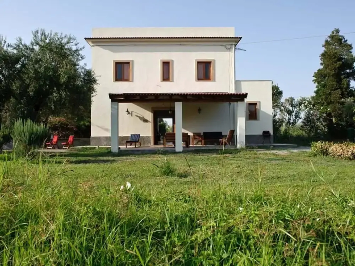 Detached Villa in an Excellent Location, Only 200 Meters From the Sea!