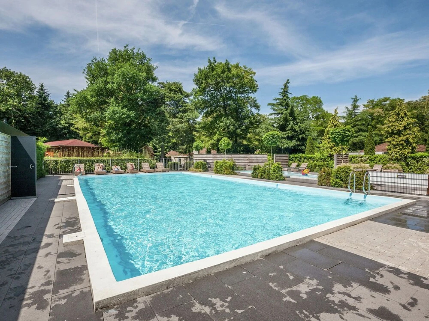 Cozy Bungalow in Harderwijk With a Shared Pool