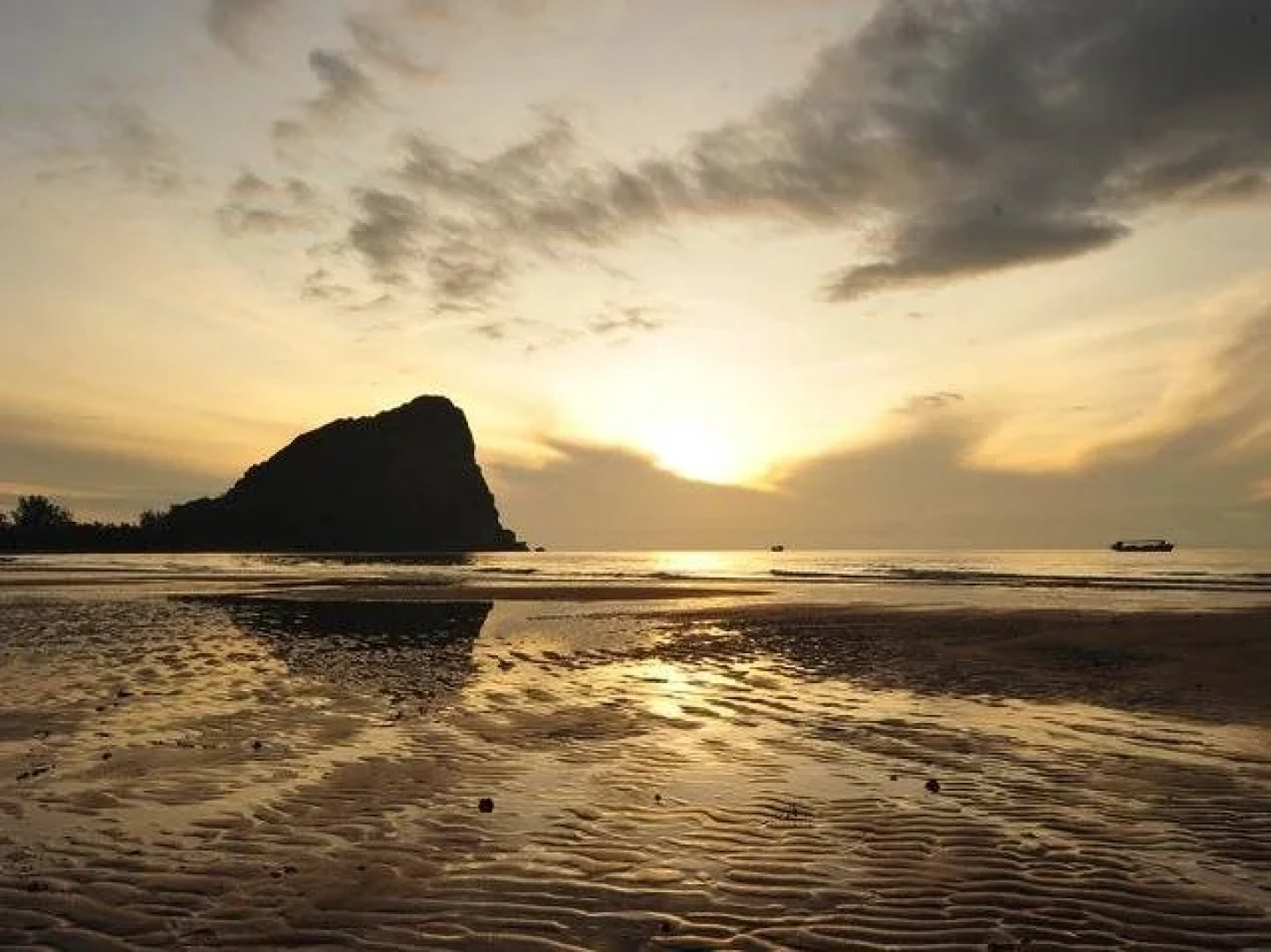 Sai Ngam Beach Resort