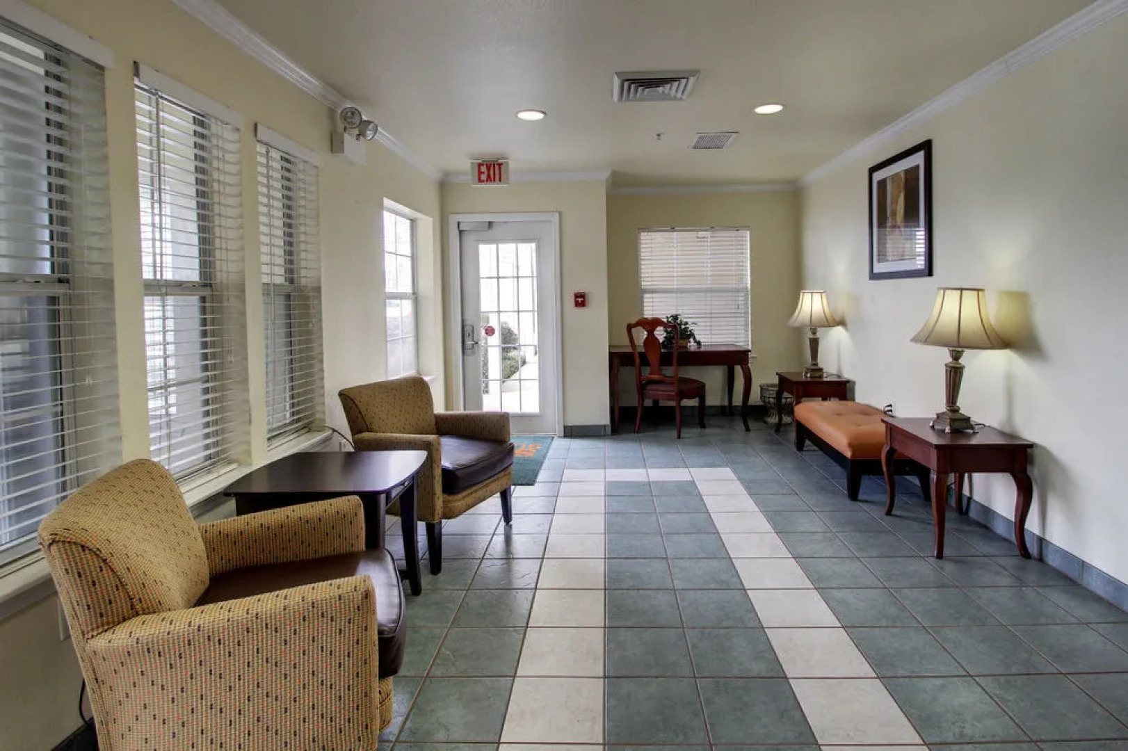 InTown Suites Extended Stay New Orleans - Metairie