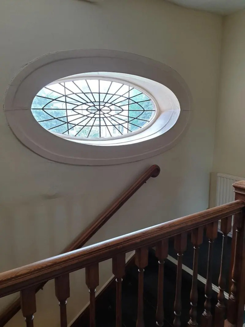 The Crown House Hotel