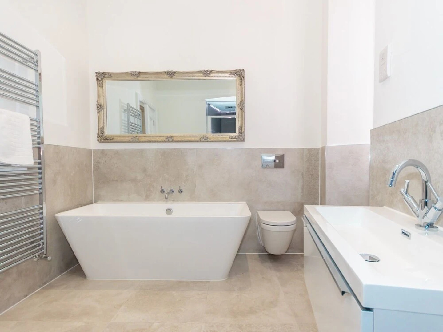 The Sandringham Suite