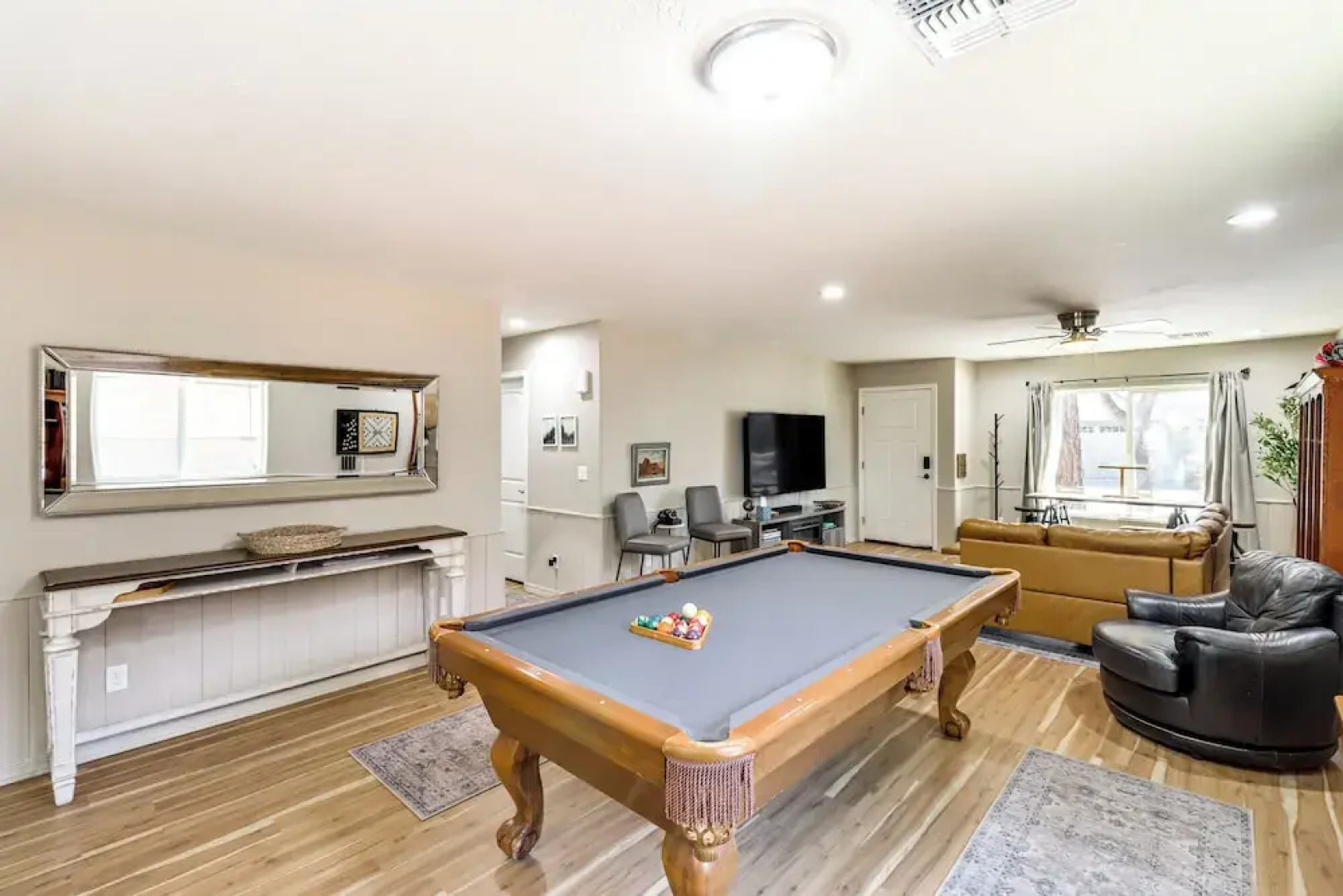 4 Mi to Fool Hollow Lake: Show Low Home w/ Hot Tub