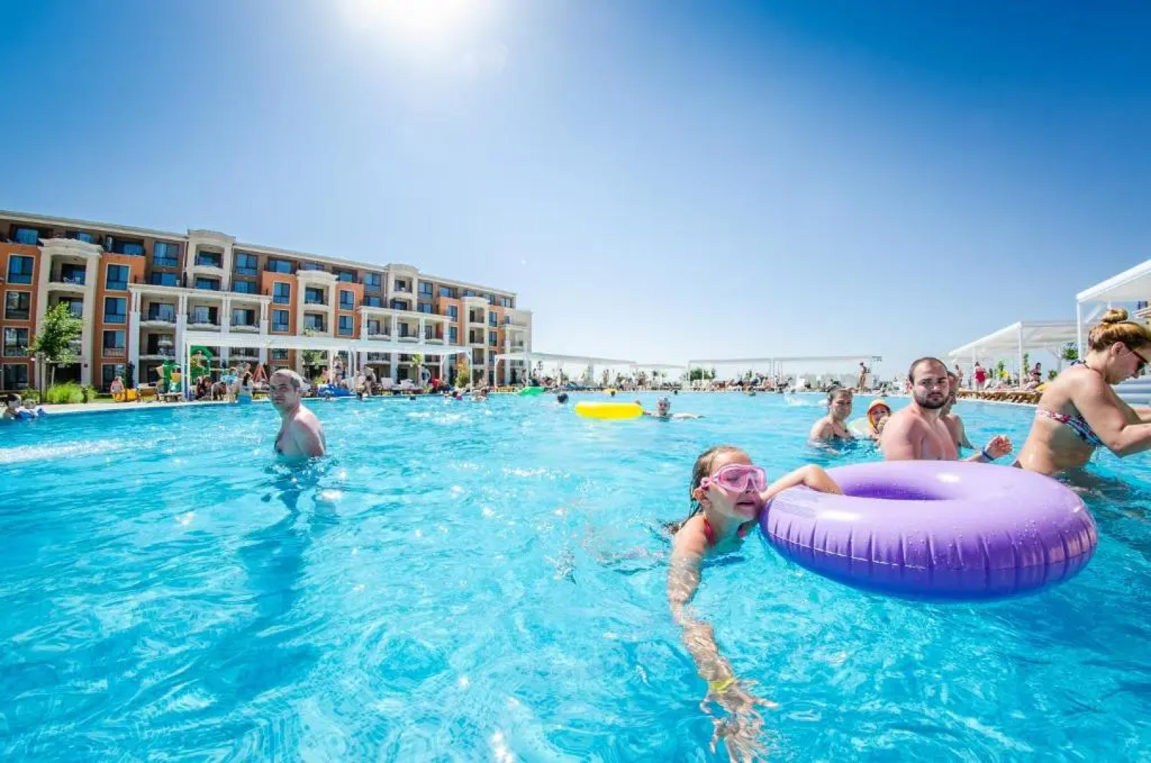 Premier Fort Cuisine - Full Board