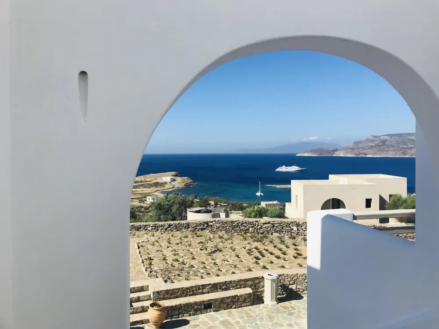 Theasis Luxury Suites