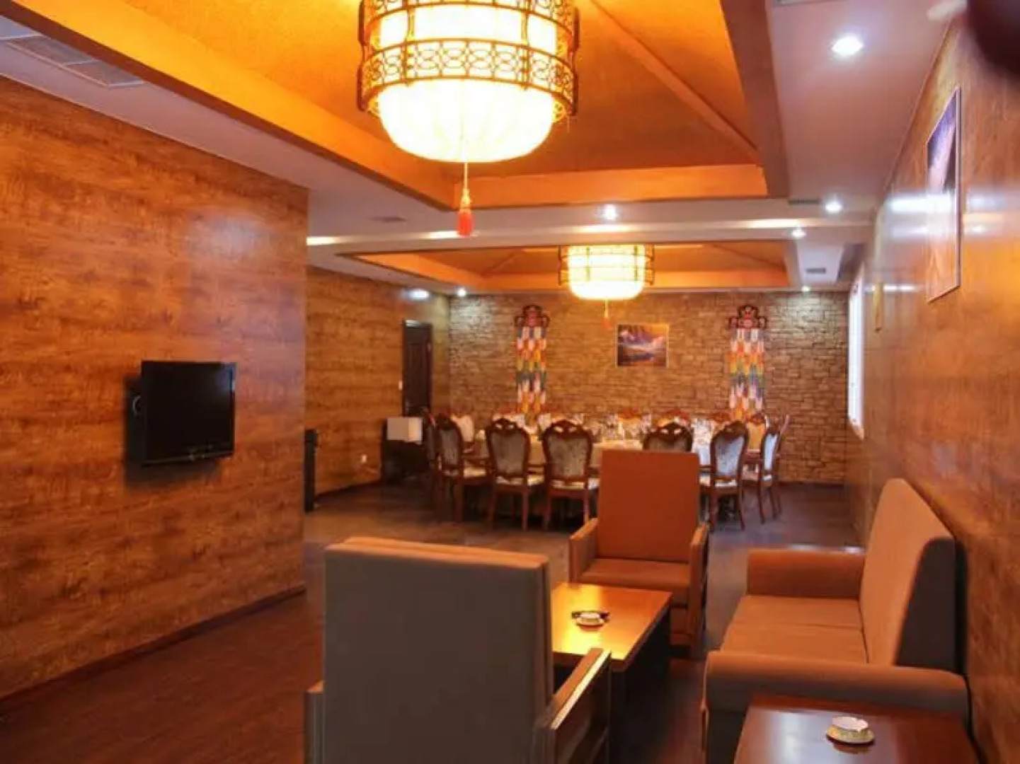 Express 318 Motel Dan Ba