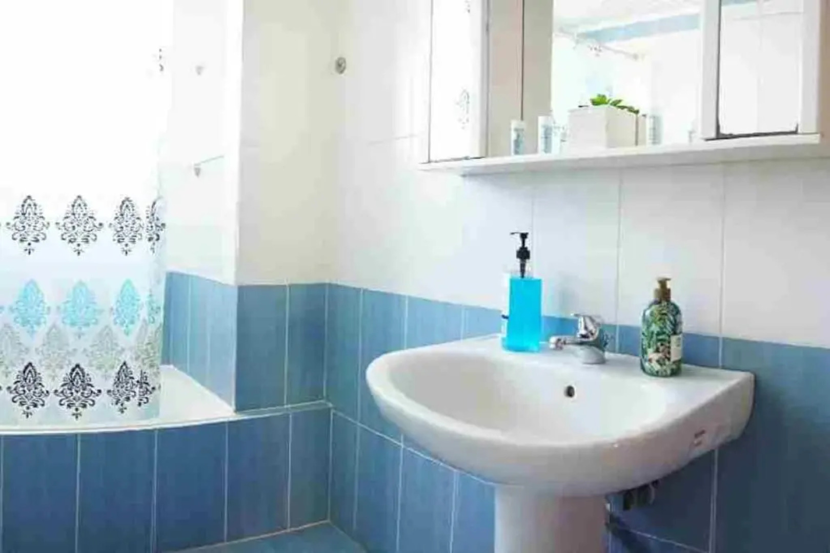 Irene's Apartment In Salakos