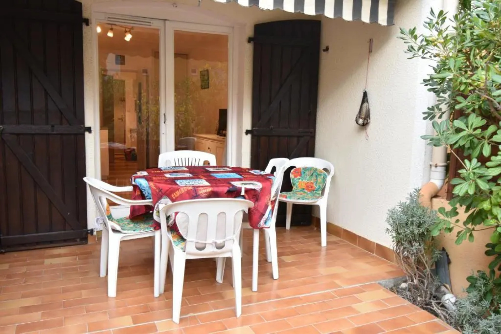 T2 avec Jardin Proche Plage Camargue Village F