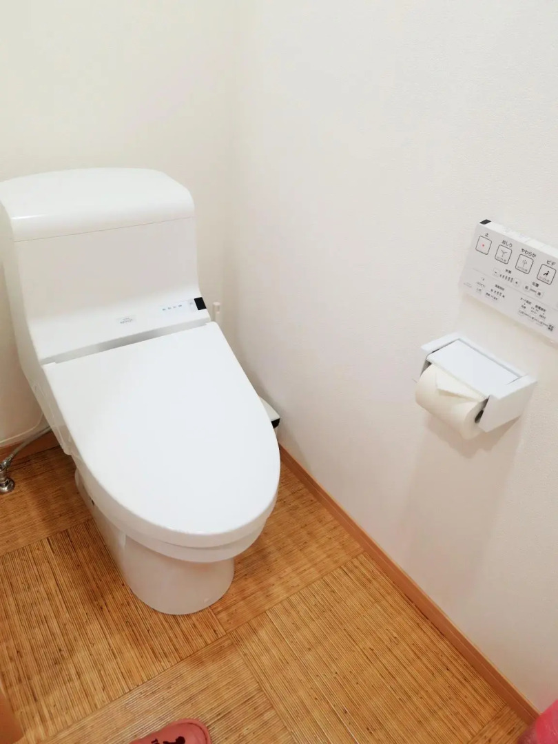 add chaganju - Hostel