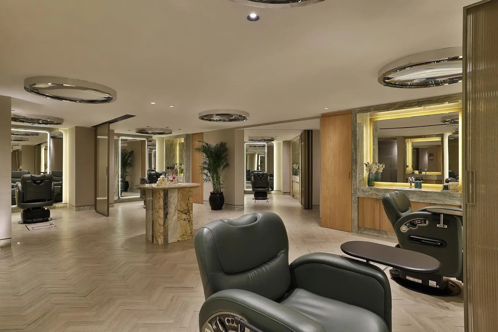 Shangri-La Eros, New Delhi