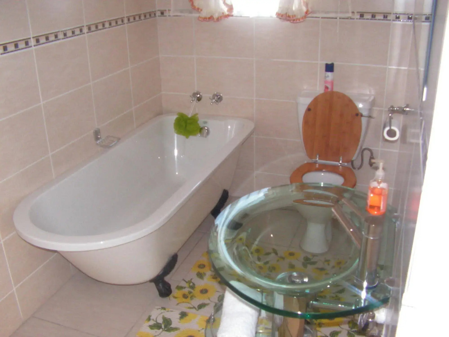 Moshitametsi Guesthouse