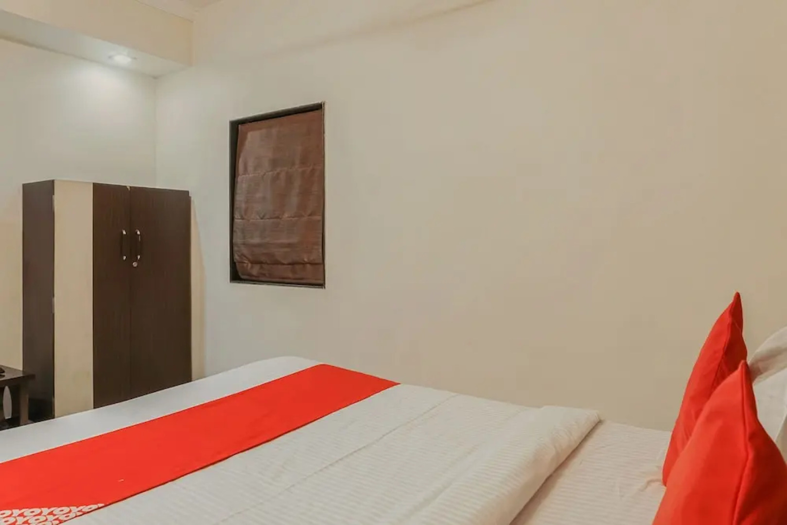 OYO 24674 Hotel Rajshree