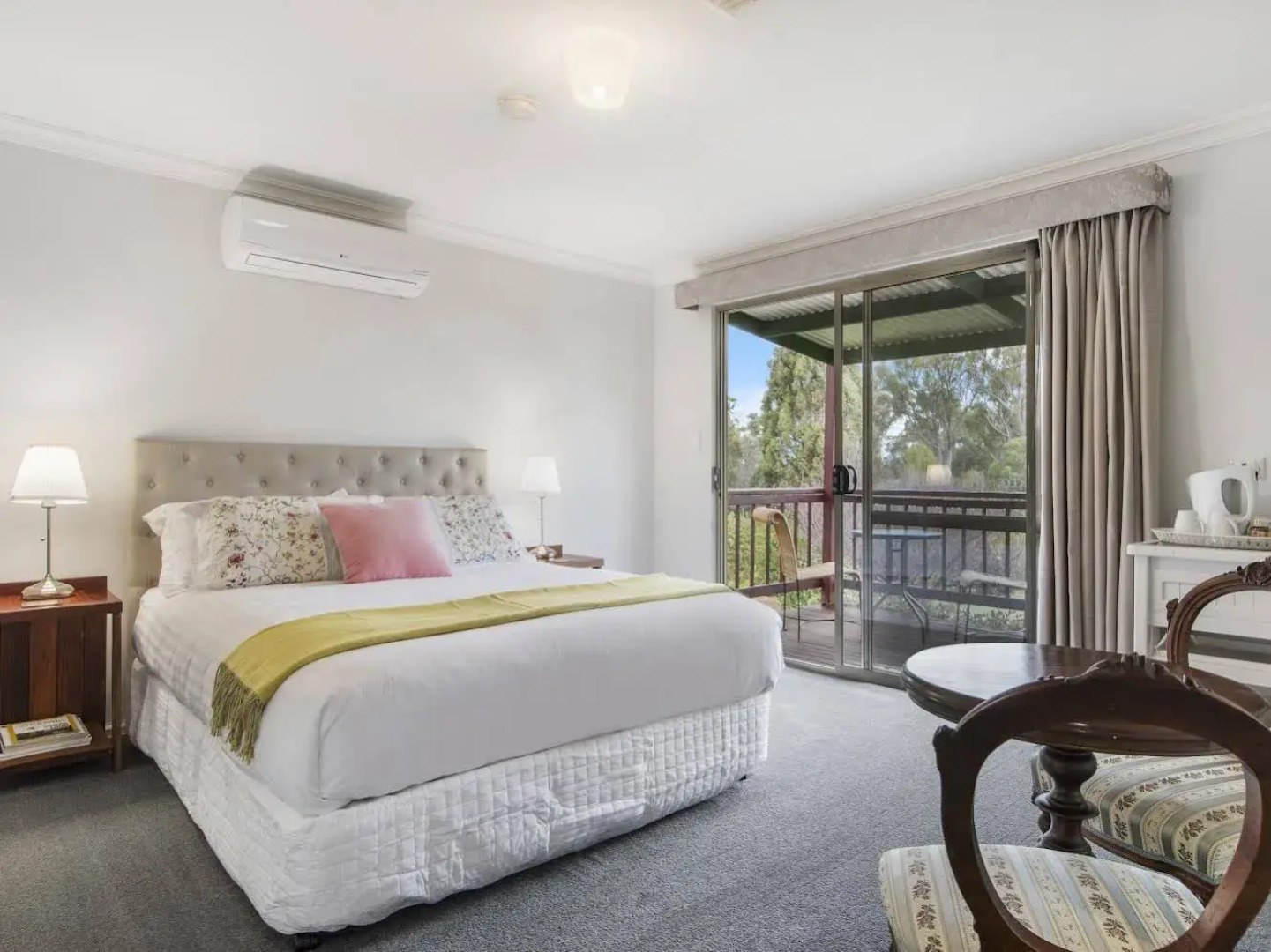 Shambhala Guesthouse