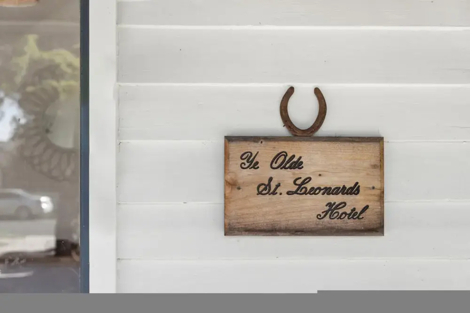 Ye Olde St Leonards Hotel Pet Friendly Sleeps 9