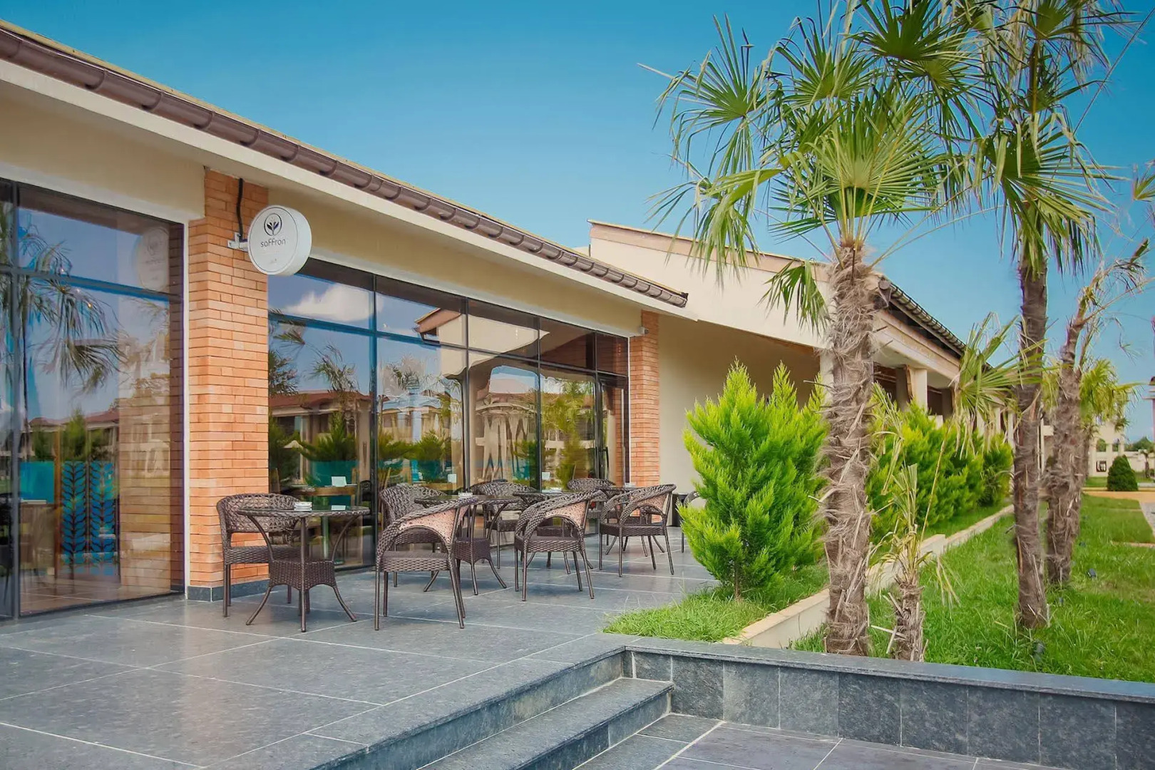 Pratap's Signature Hotel-Resort&Spa