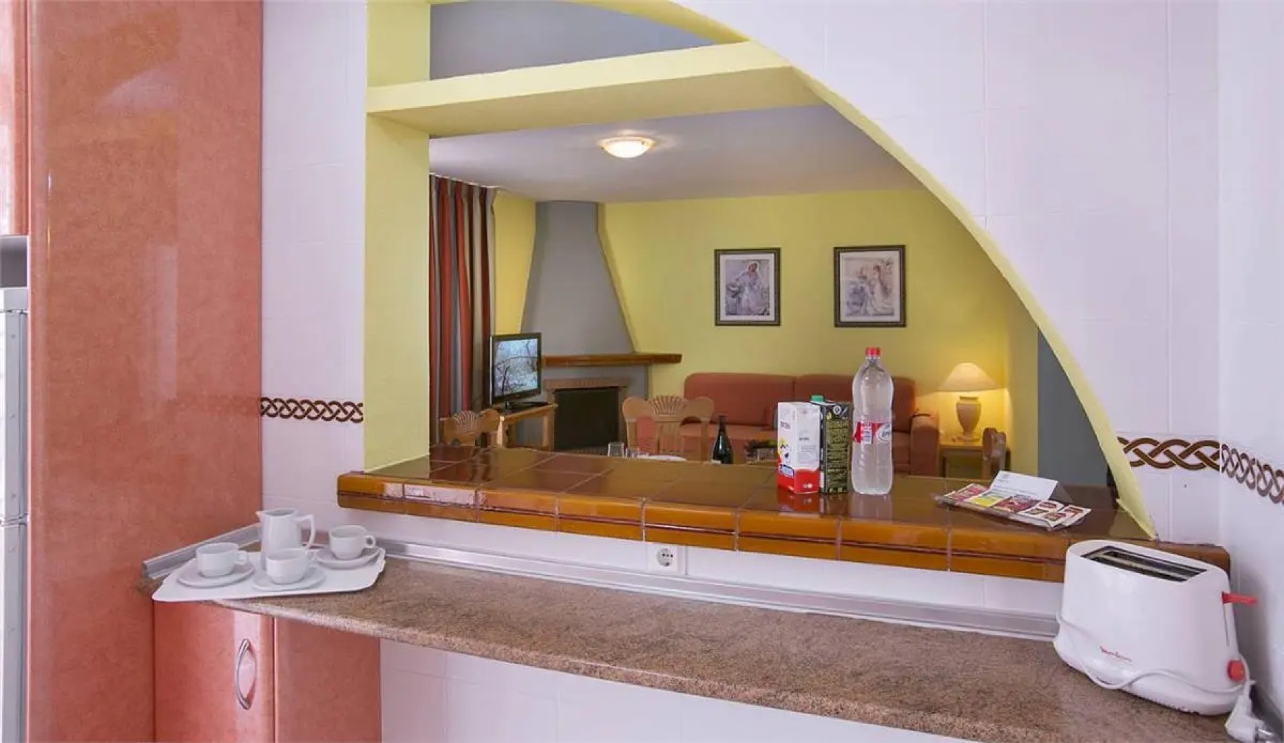 Apartamentos Ona Campanario