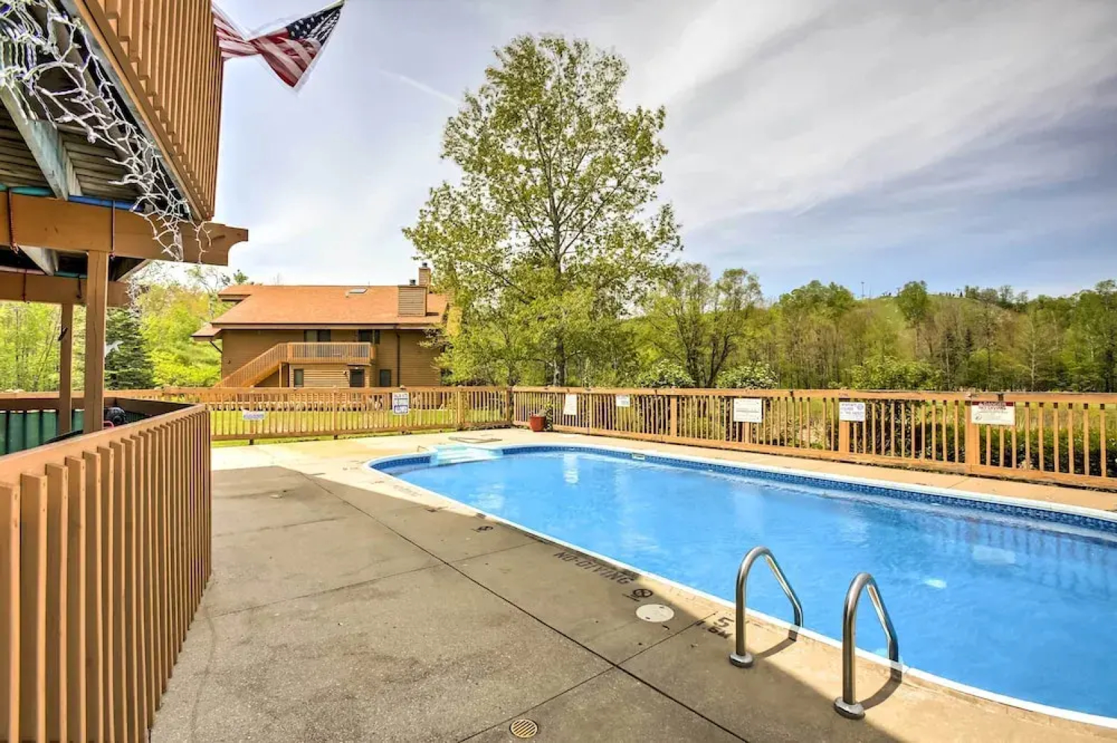 The Lodge At Schuss Mountain, Schuss Village