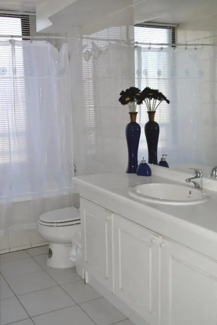 Departamento Amoblado Av. Grecia