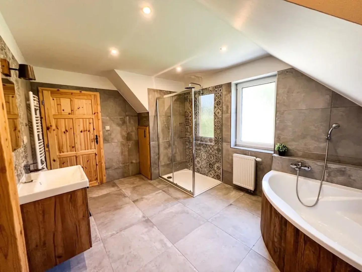 Villa in Bohemia With hot tub