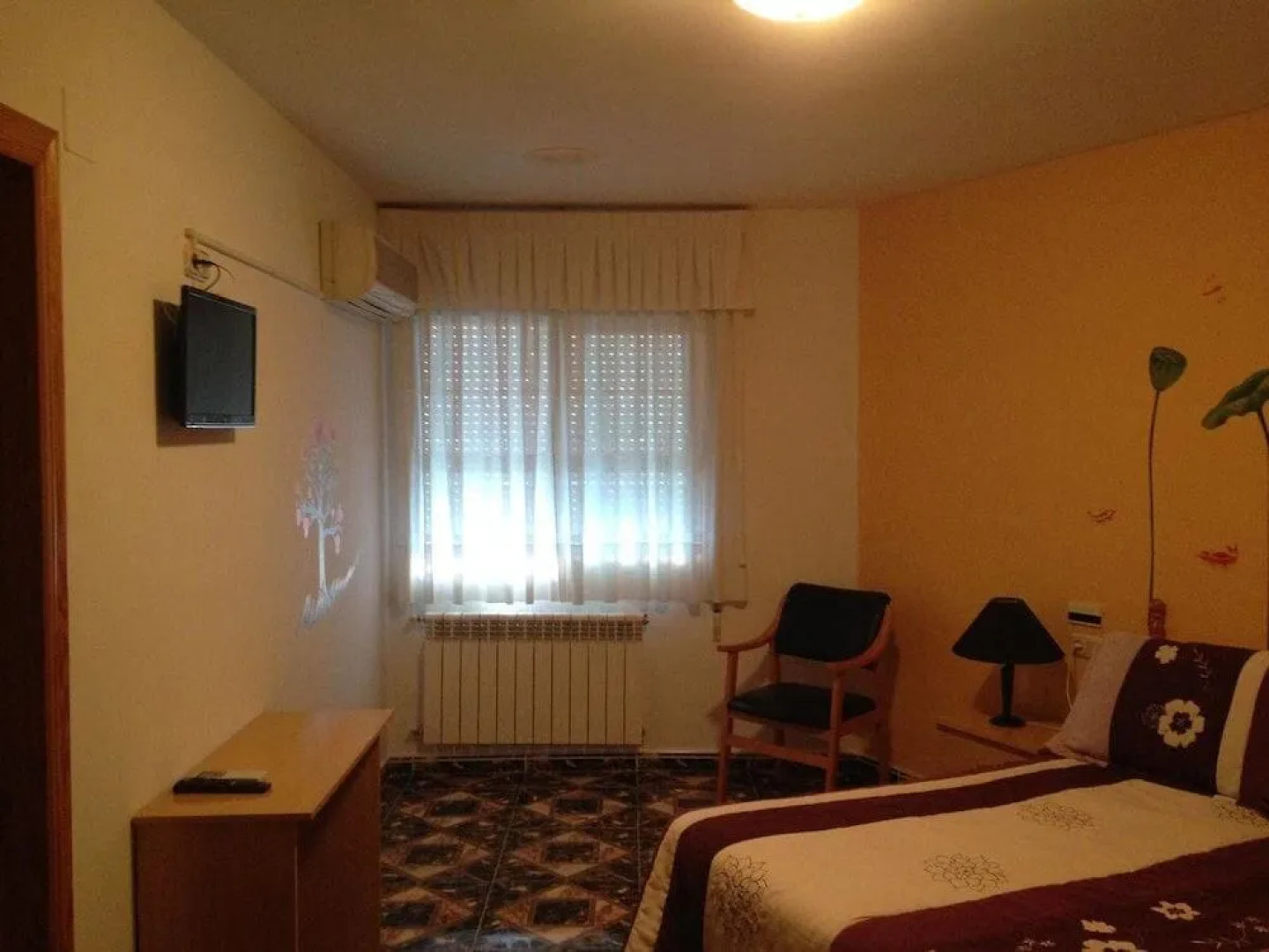 Hostal Restaurante Jaufil