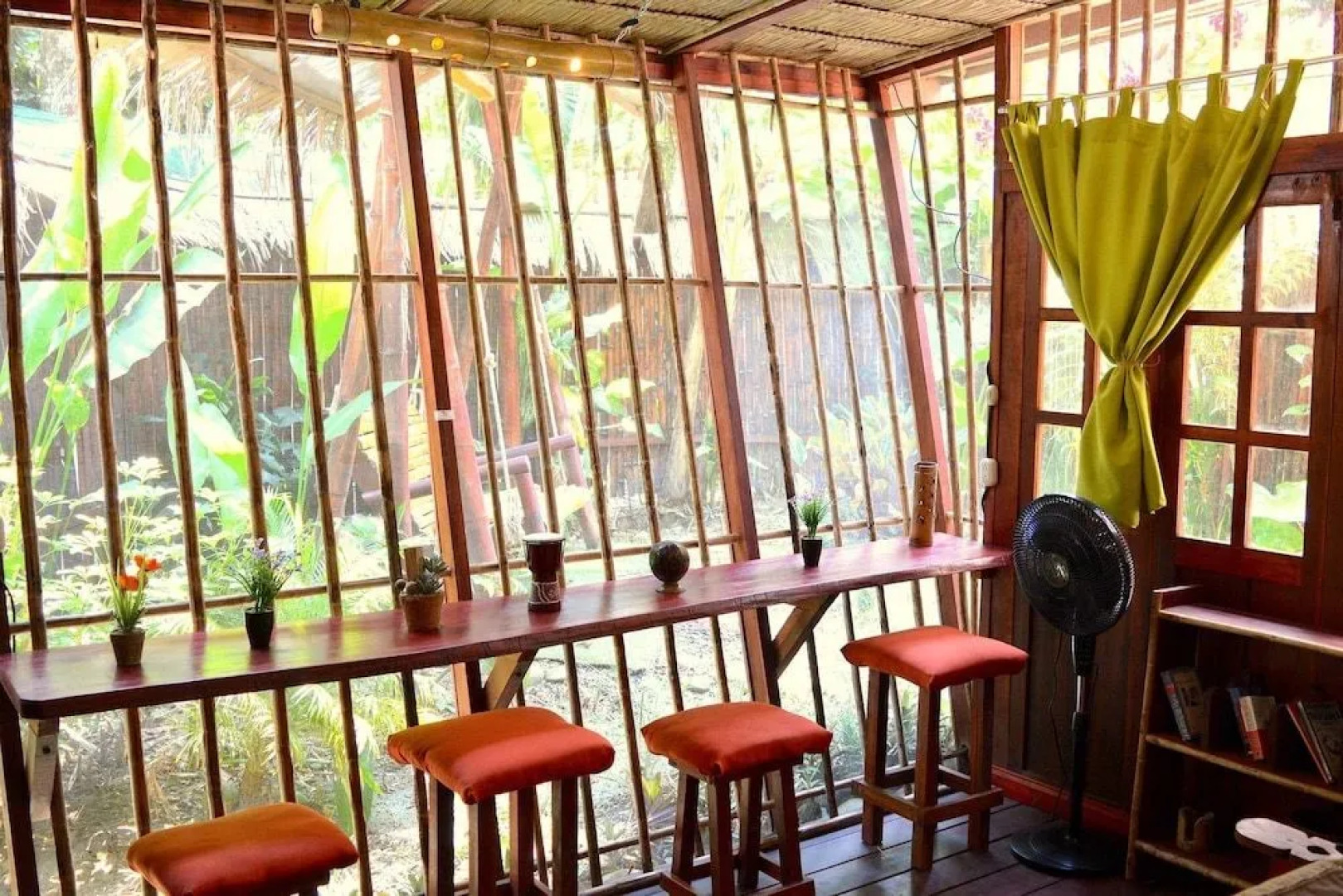 Villa 6 - Luxury 2 Bed Villa - Private Garden