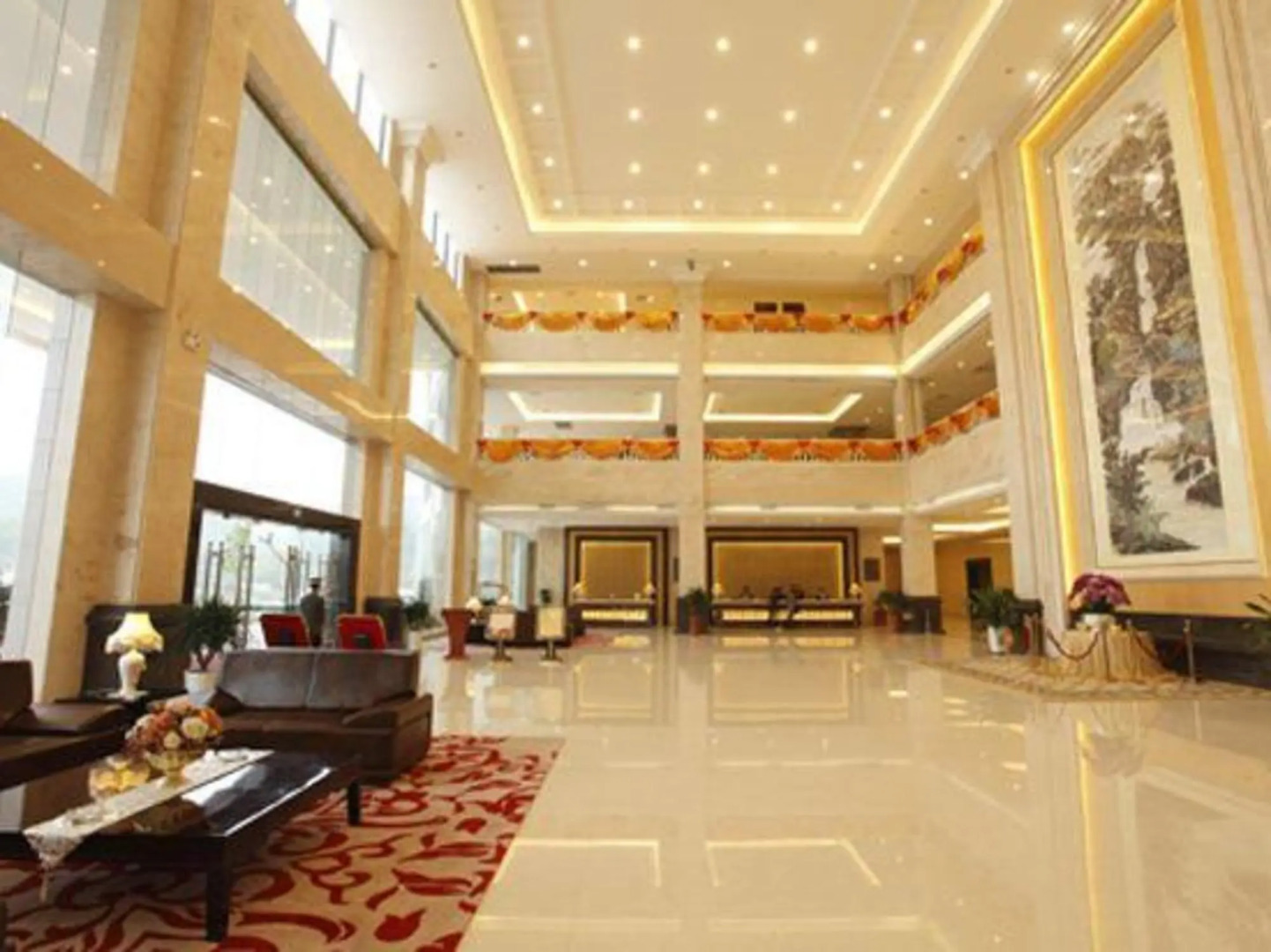 Uchoice Hotel