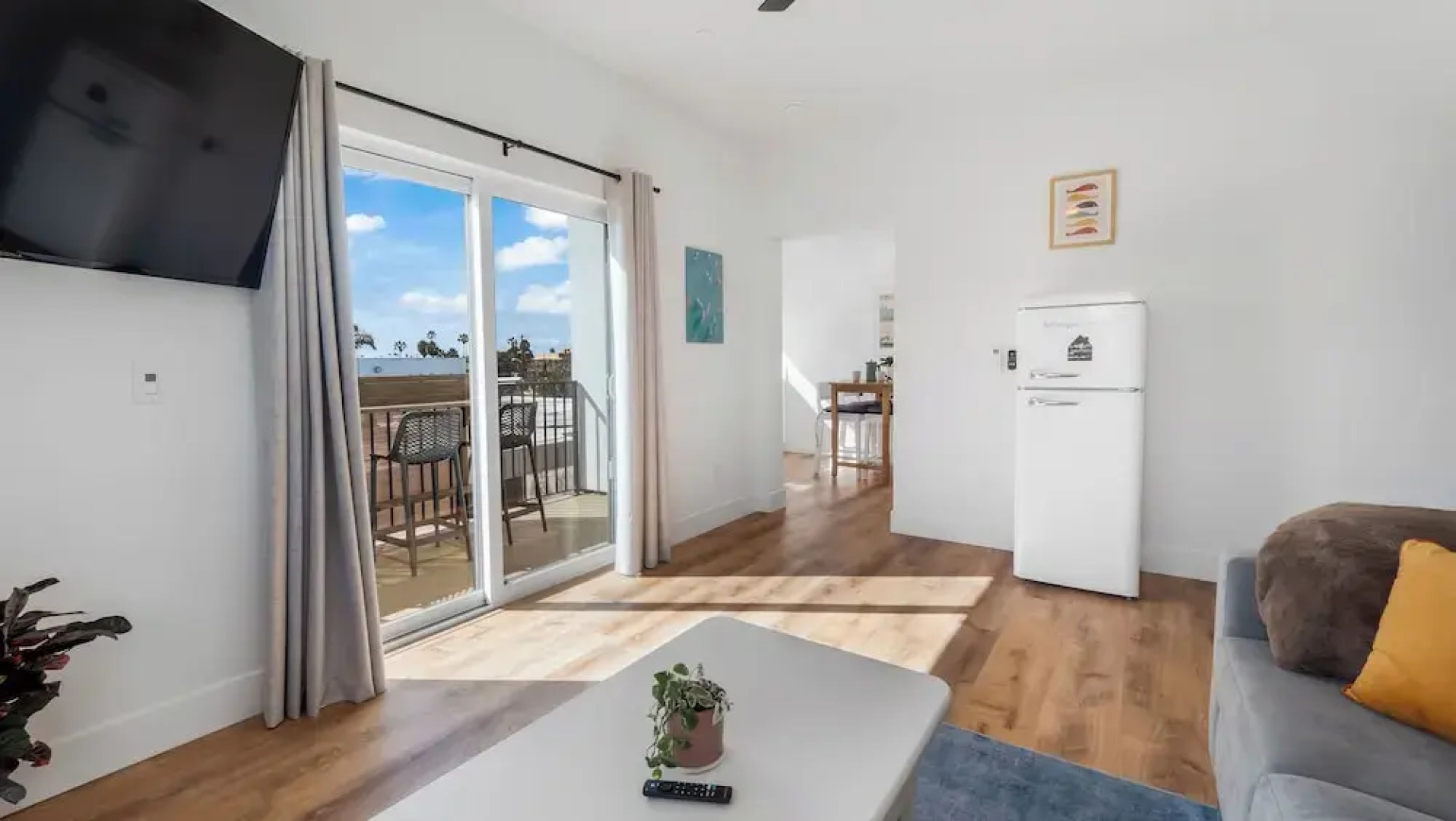 Rise Suites Oceanside