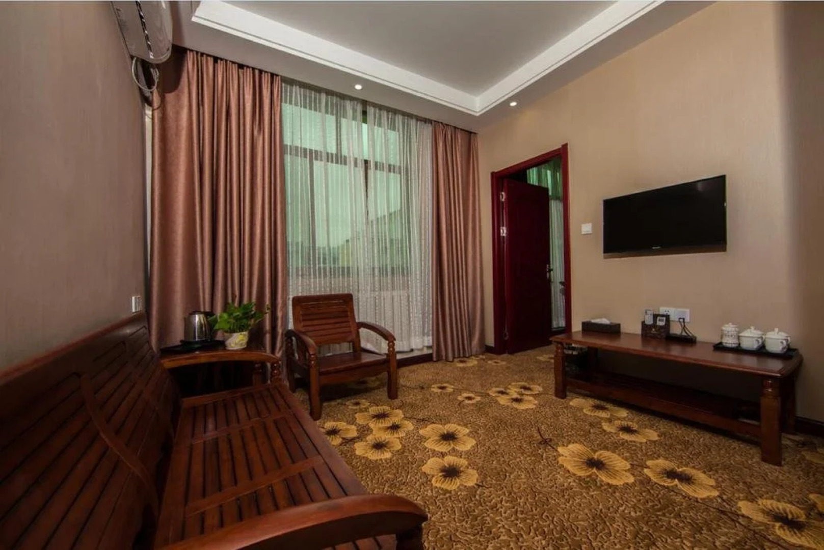 Dunhuang Western Hotel