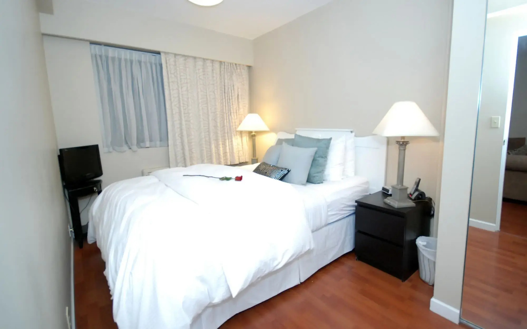 Rosellen Suites At Stanley Park