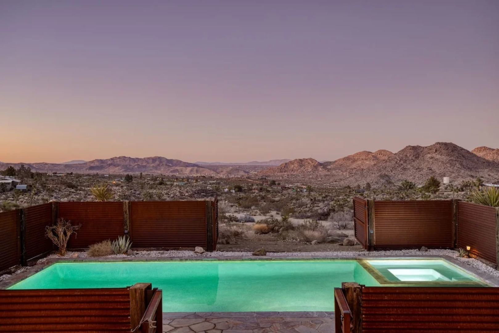 Desert Stone by Avantstay Contemporary Desert Oasis With Pool & Hot Tub