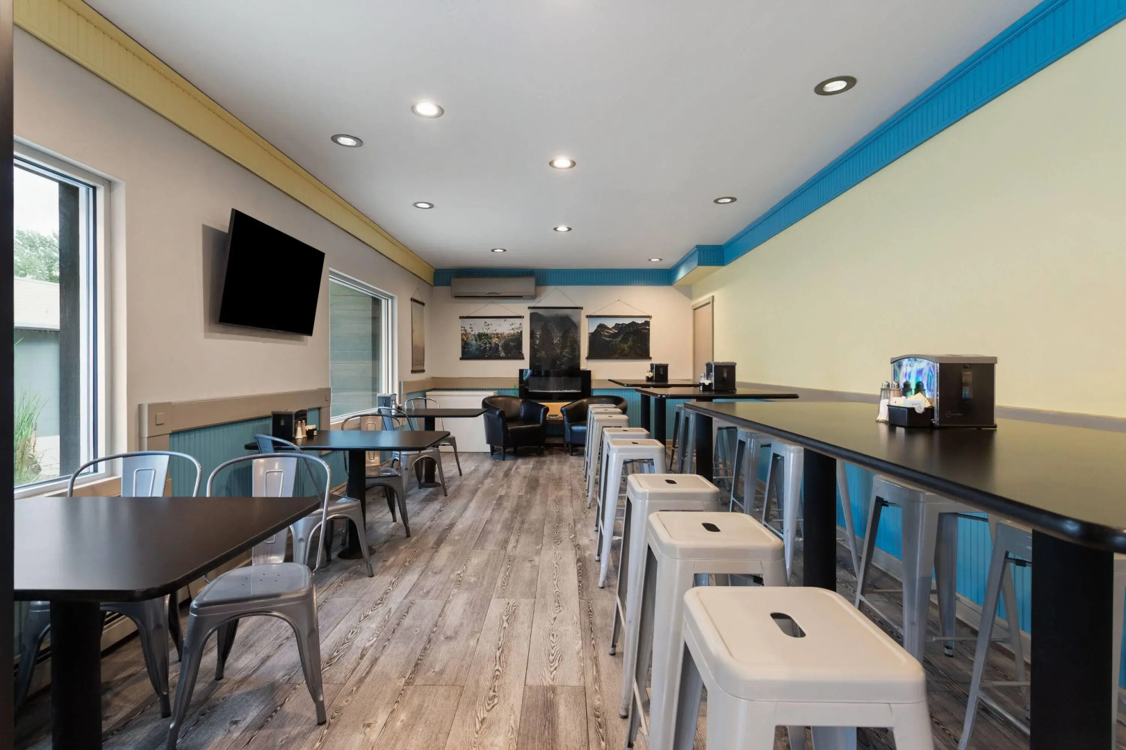 Days Inn and Suites by Wyndham Downtown Missoula-University
