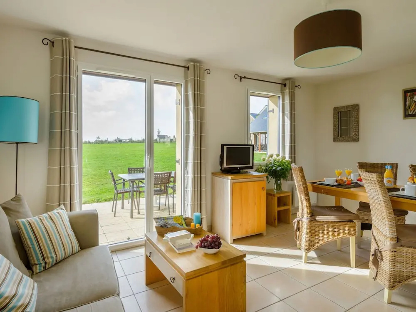 Beautiful Luxury Apartment Near a Breton Oyster Village