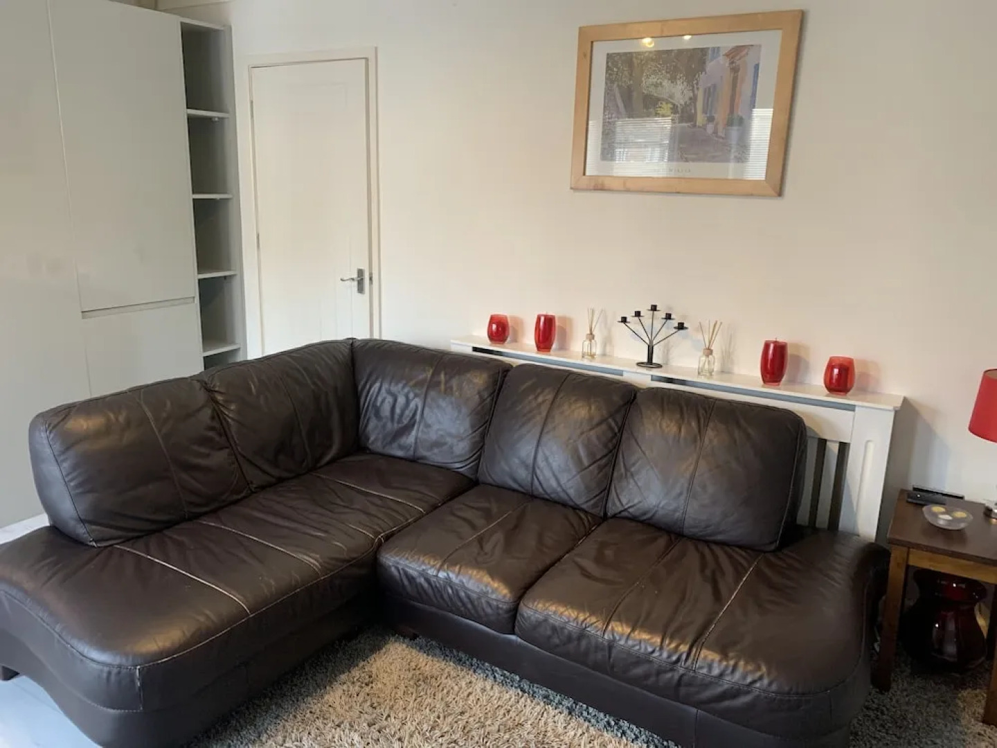 Lovely 2-bed Apartment in Wallasey, Sleeps 4